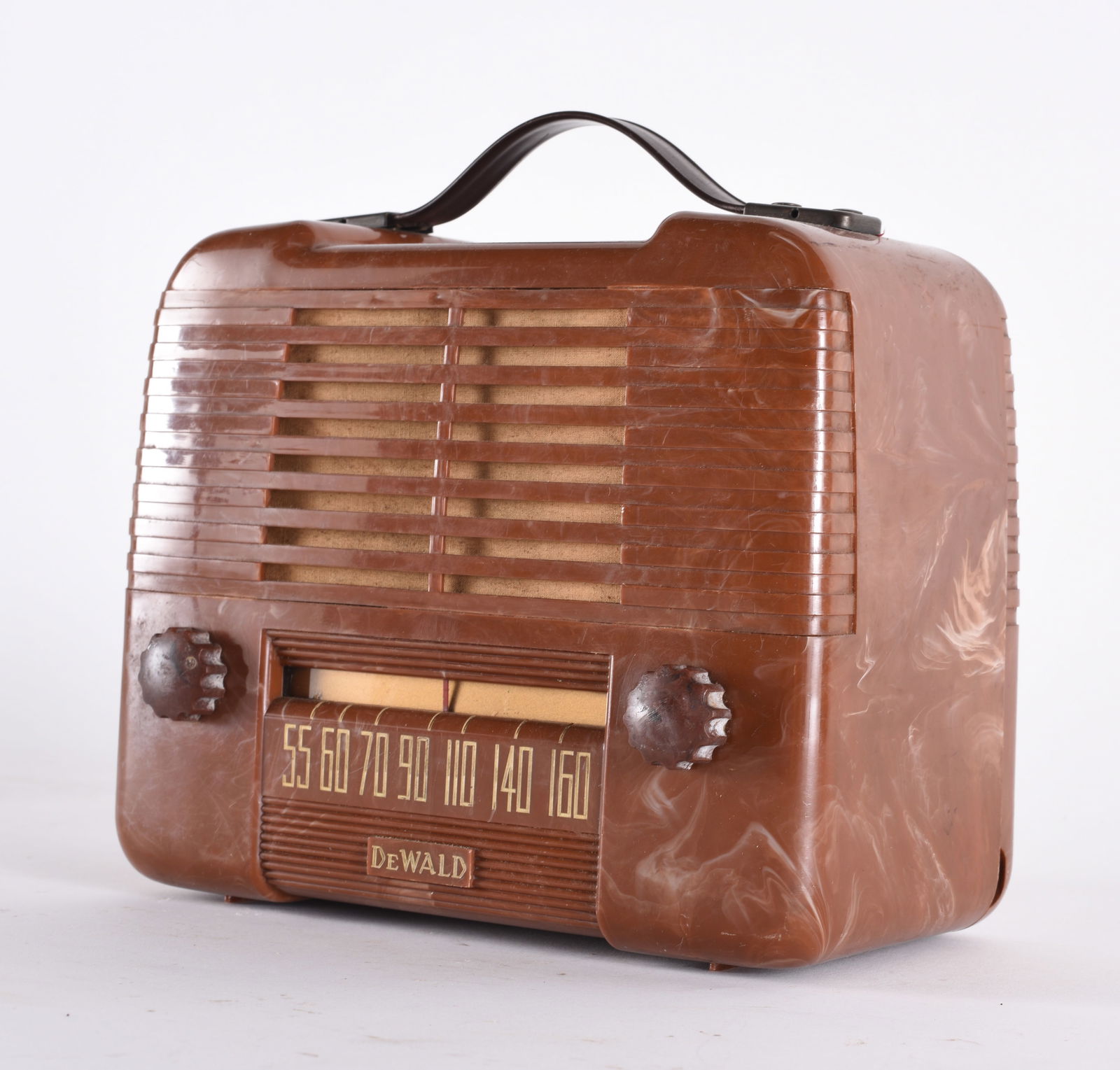 Vintage DeWald Catalin Tube Radio 8"x7" (1 of 4)