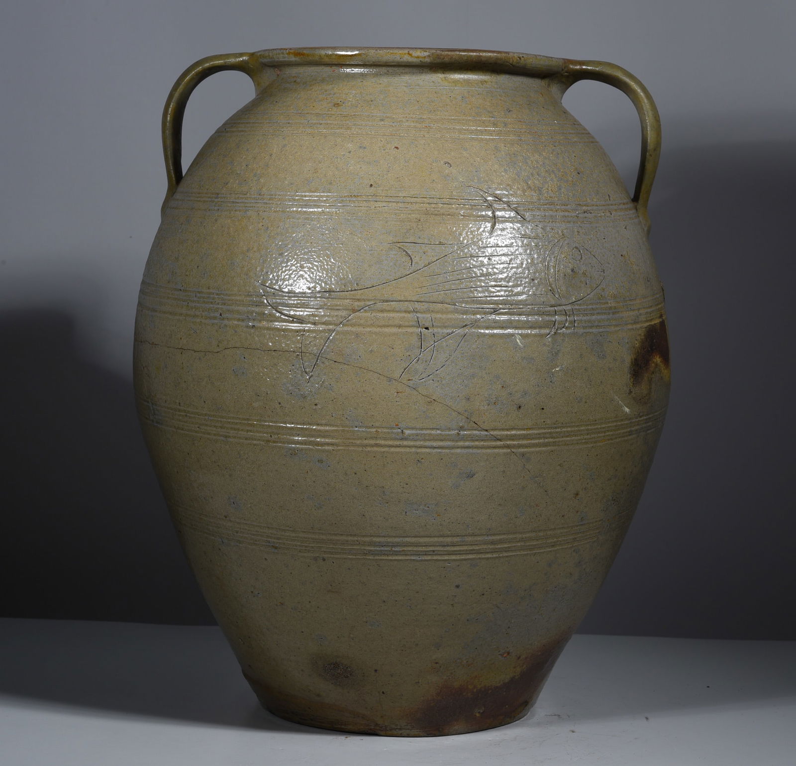 Ohio Stoneware Jar Incised Decorated Fish ca. 1840 (1 of 8)