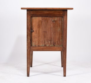 Yellow Pine Tapered Leg Stand