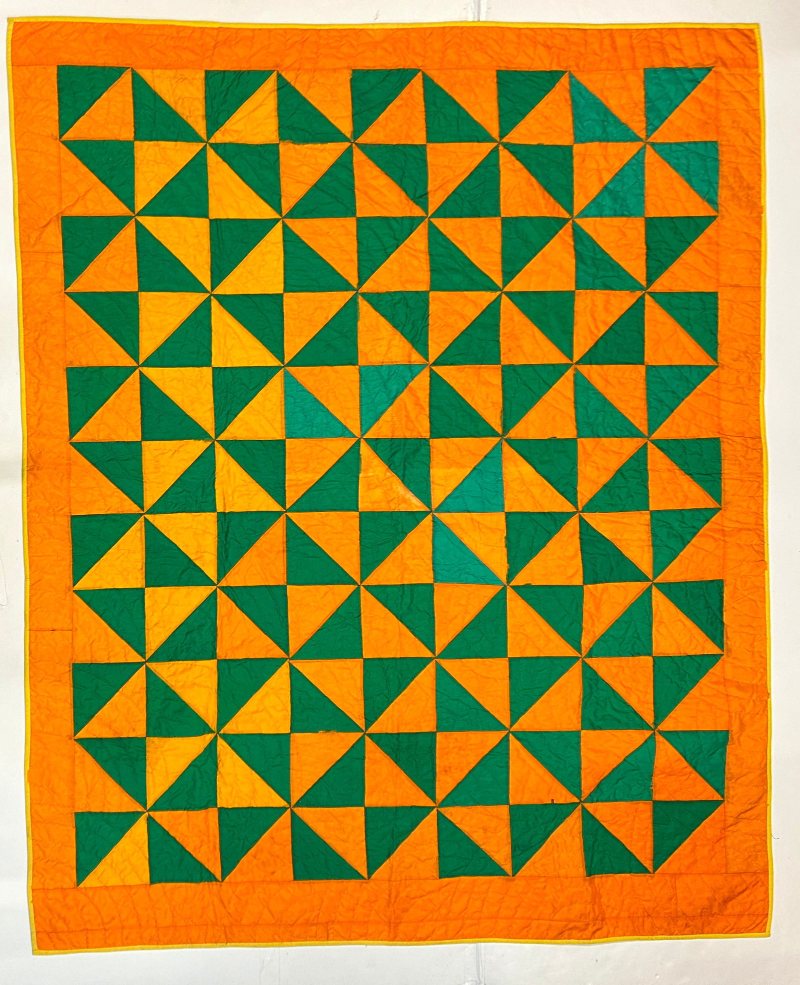 American Textile Quilt ca. 1960 (1 of 2)