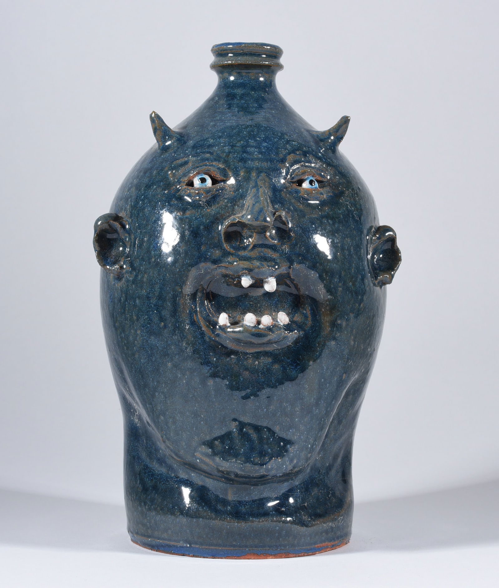 Marvin Bailey Face Jug (1 of 4)