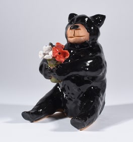 Lynn Bailey Pottery Figural Bear