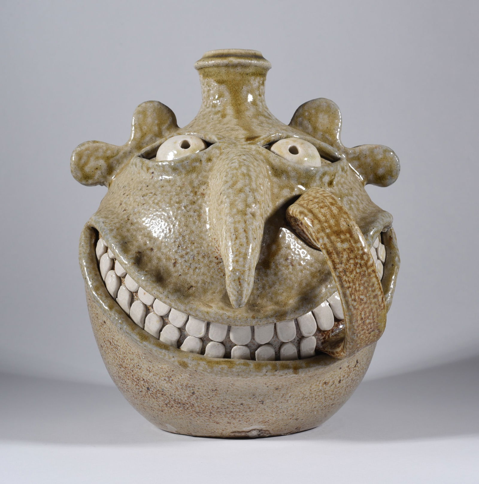 Matt Luck Face Jug (1 of 4)