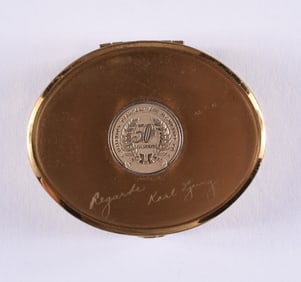 Vintage Compact