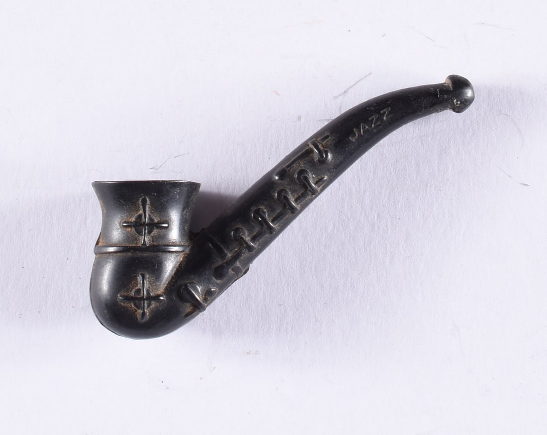 Miniature Jazz Pipe: all items are from an attic trunk. The second trunk taken out of an attic and displayed for auction. All items are small 1" to 3". We can ship items in a 6" box and fit as many as we can for aroun $10