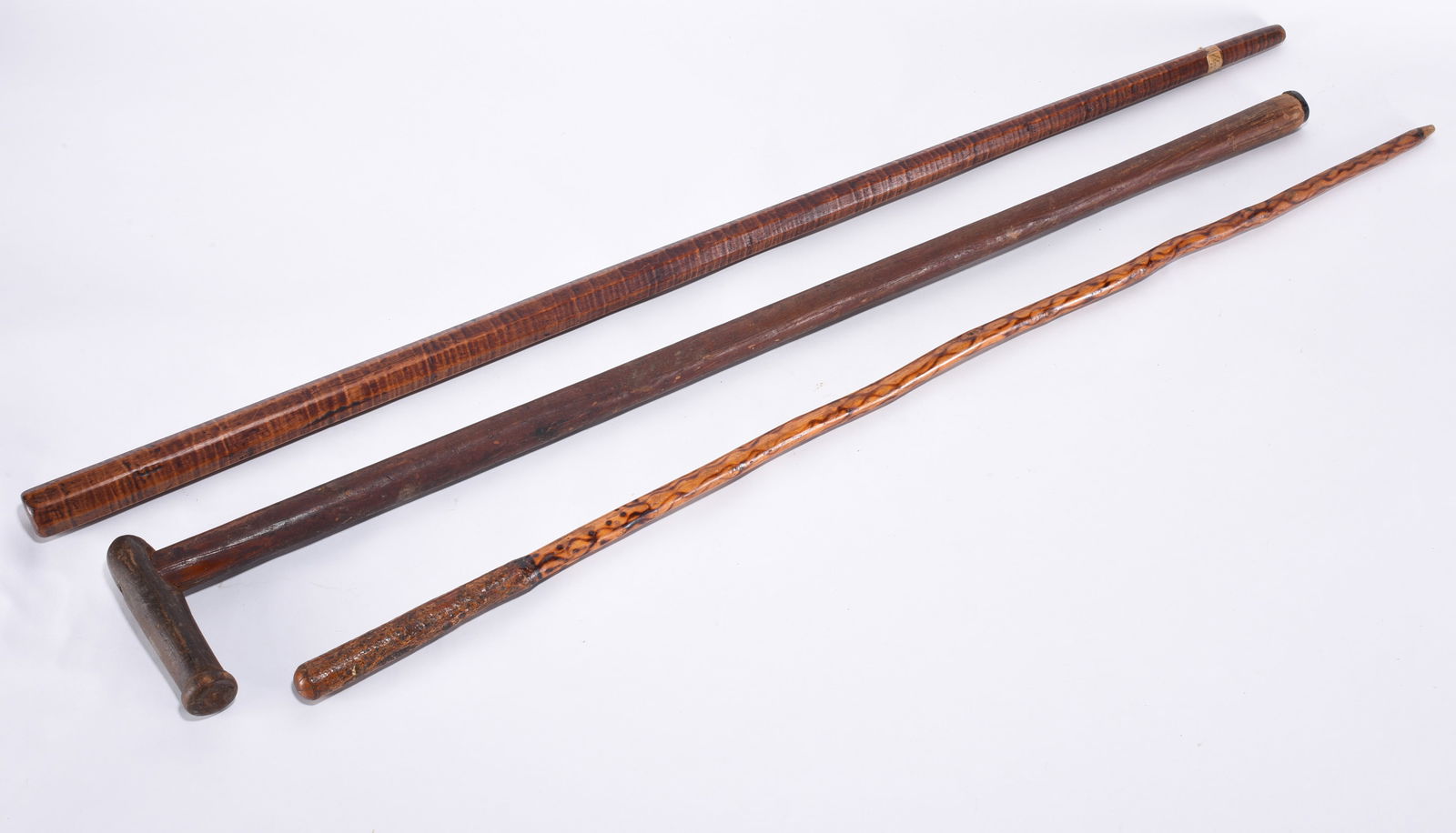 Three Folk Art Carved Canes one from Gettysburg (1 of 3)