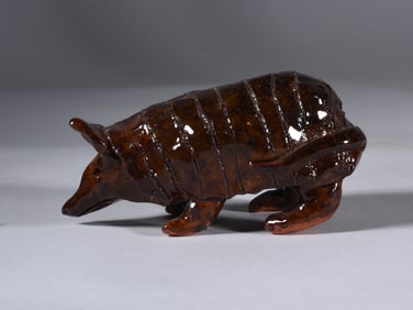 Lynn Bailey Pottery Armadillo