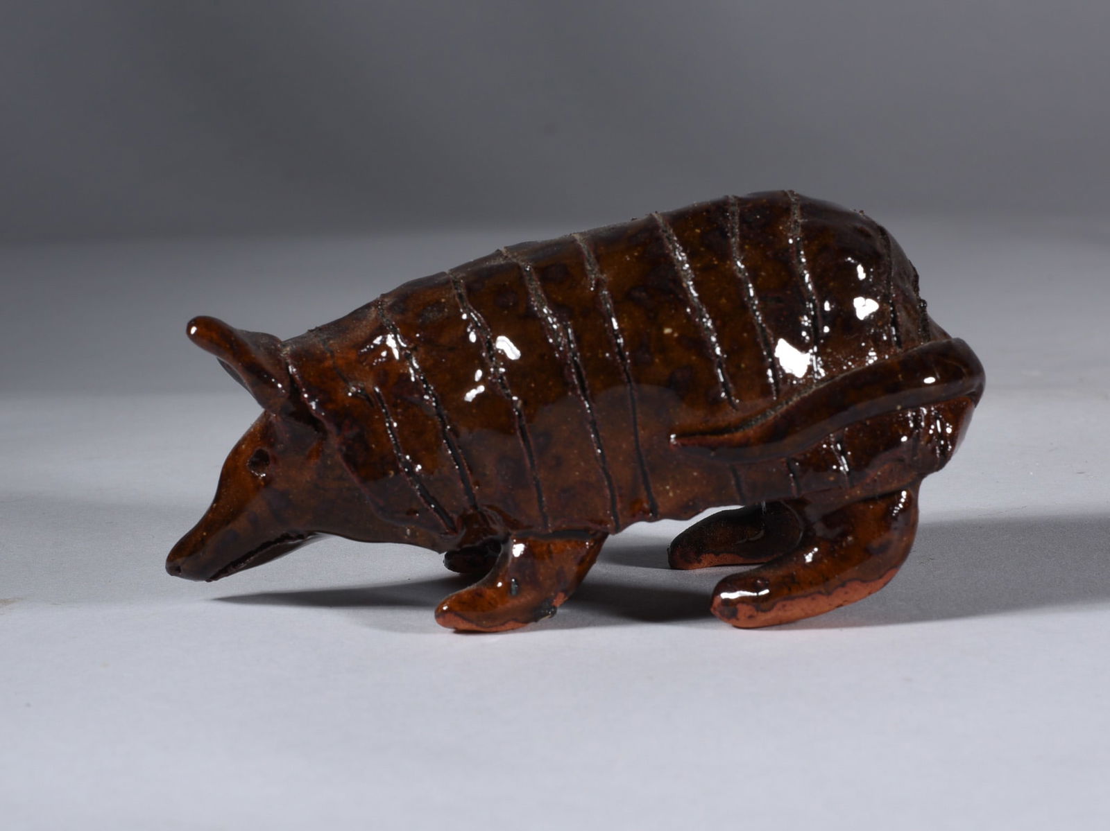 Lynn Bailey Pottery Armadillo (1 of 3)