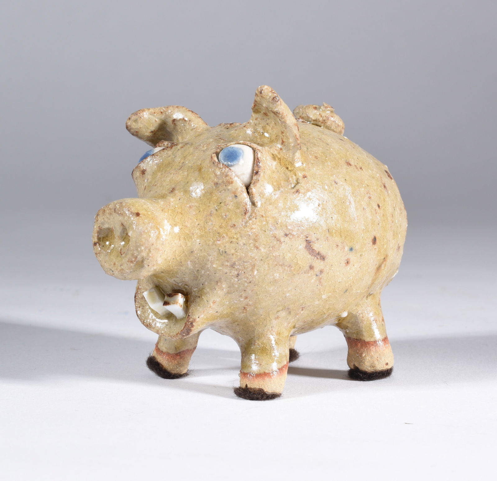 Mike Ball Pottery Pig (1 of 3)
