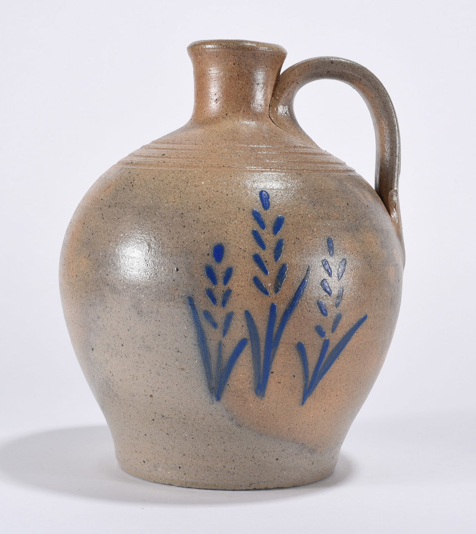 ML Owens Pottery Jug (1 of 4)