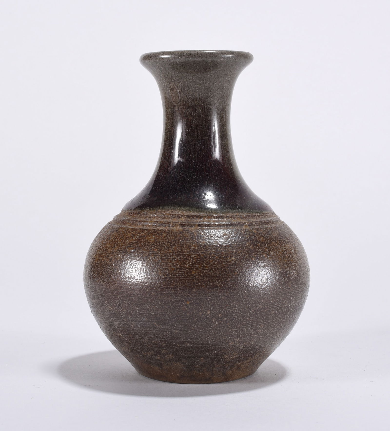 Vernon Owens Jugtown Pottery Vase (1 of 3)