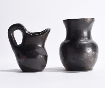 Native American Pottery Vases
