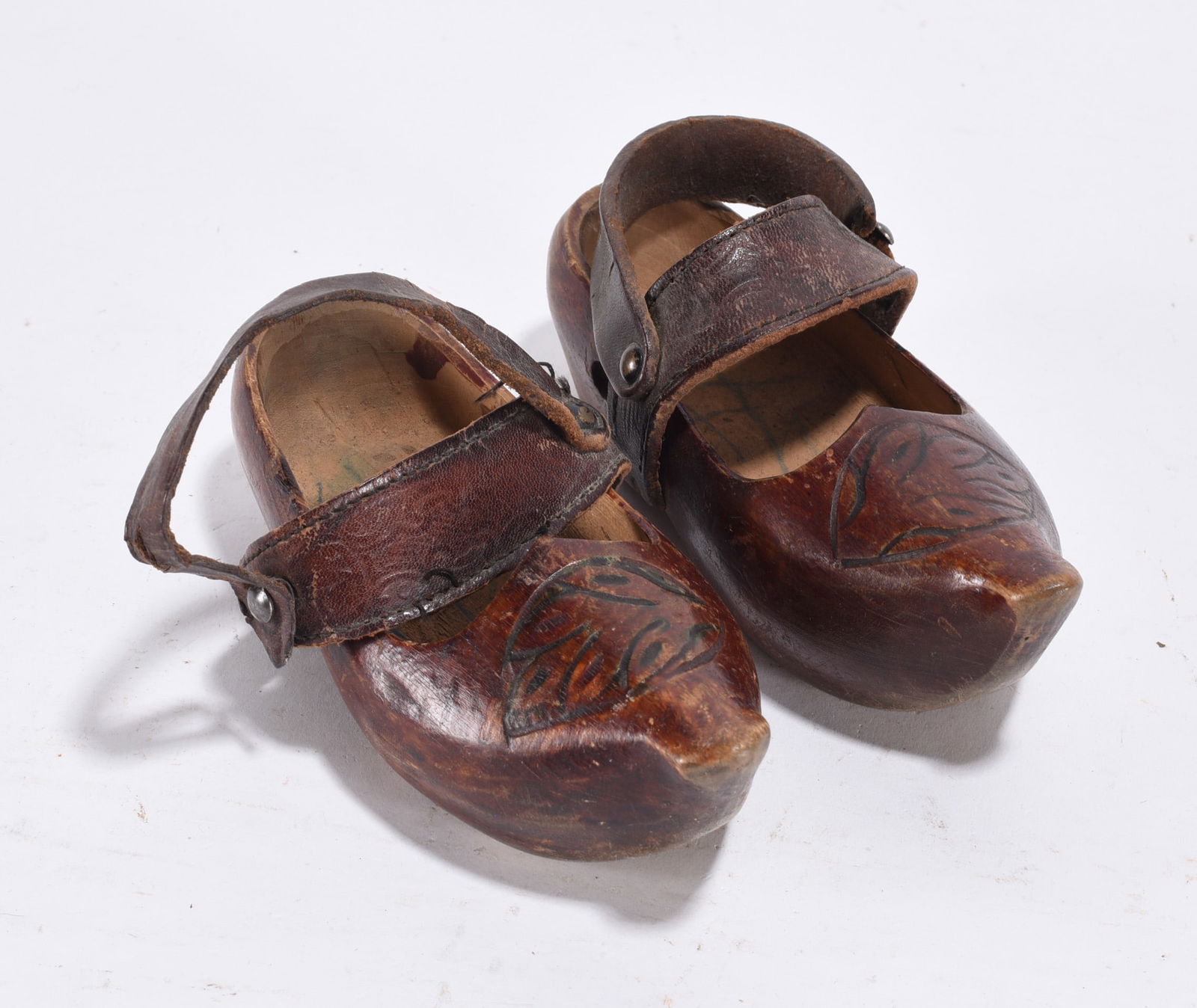 Ornate Carved Wooden Shoes (1 of 2)
