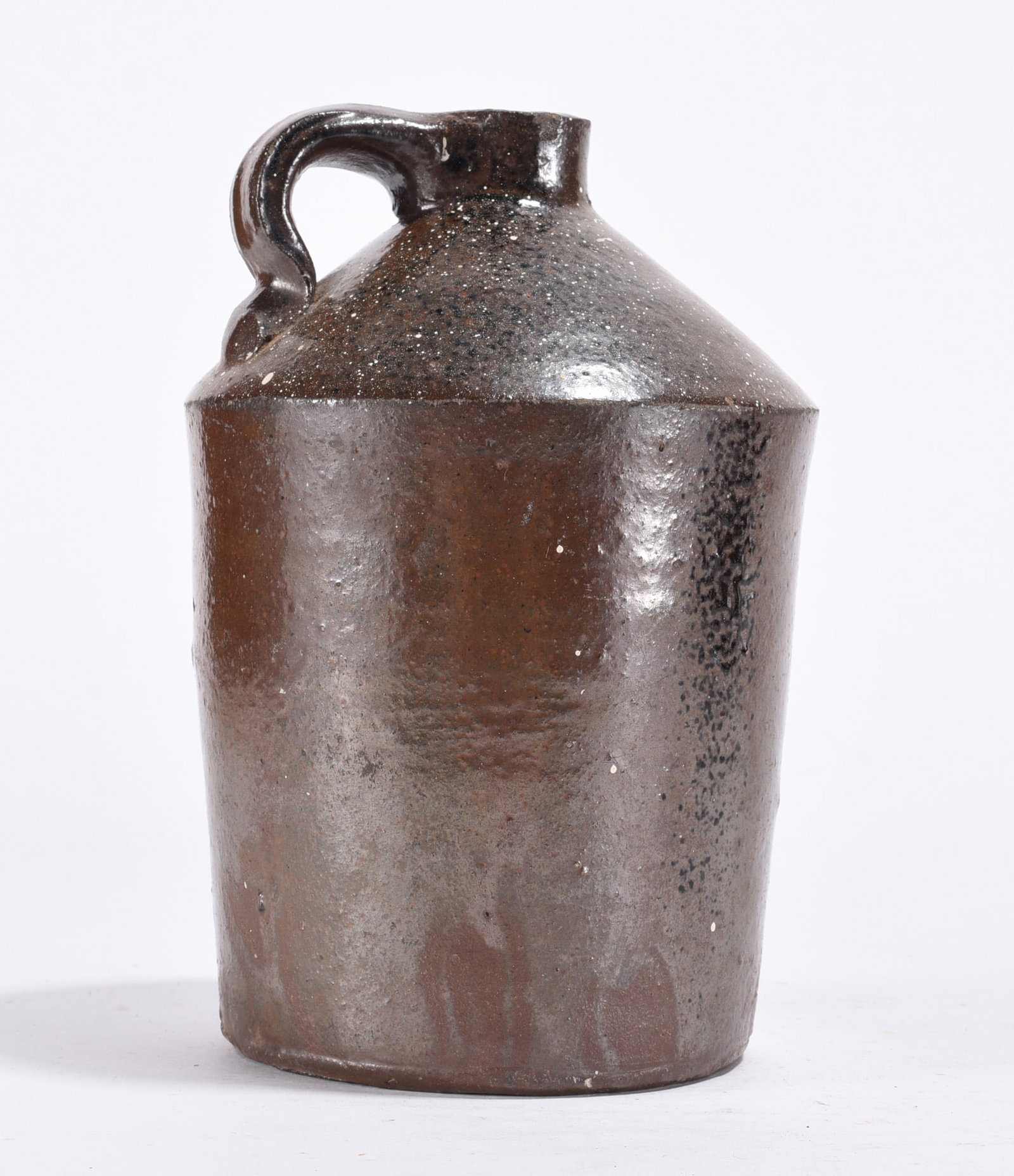 New England Stoneward Jug: 7.5" albany slip jug