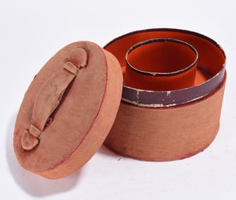 Victorian Collar Box