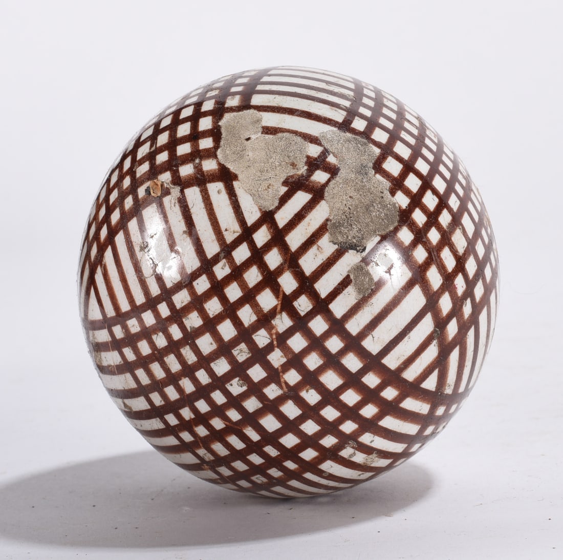 Victorian Carpet Ball: victorian carpet ball. See photos for condition. Avg size 3"