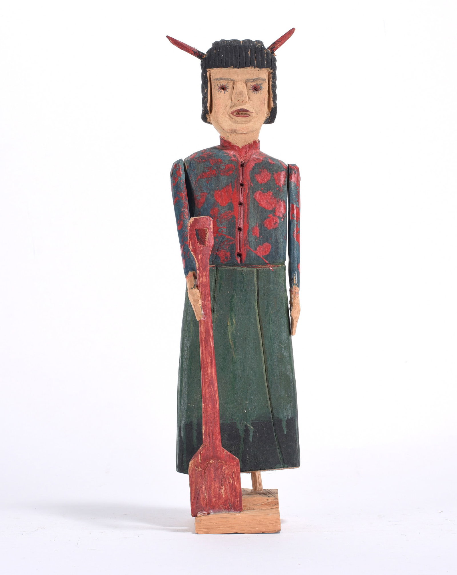 Carl Mackenzie Folk Art Sculpture: Sculpture by Carl Mackenzie (1905-1998) Kentucky born folk artist.