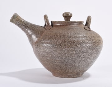 Pottery Pouring Vessel