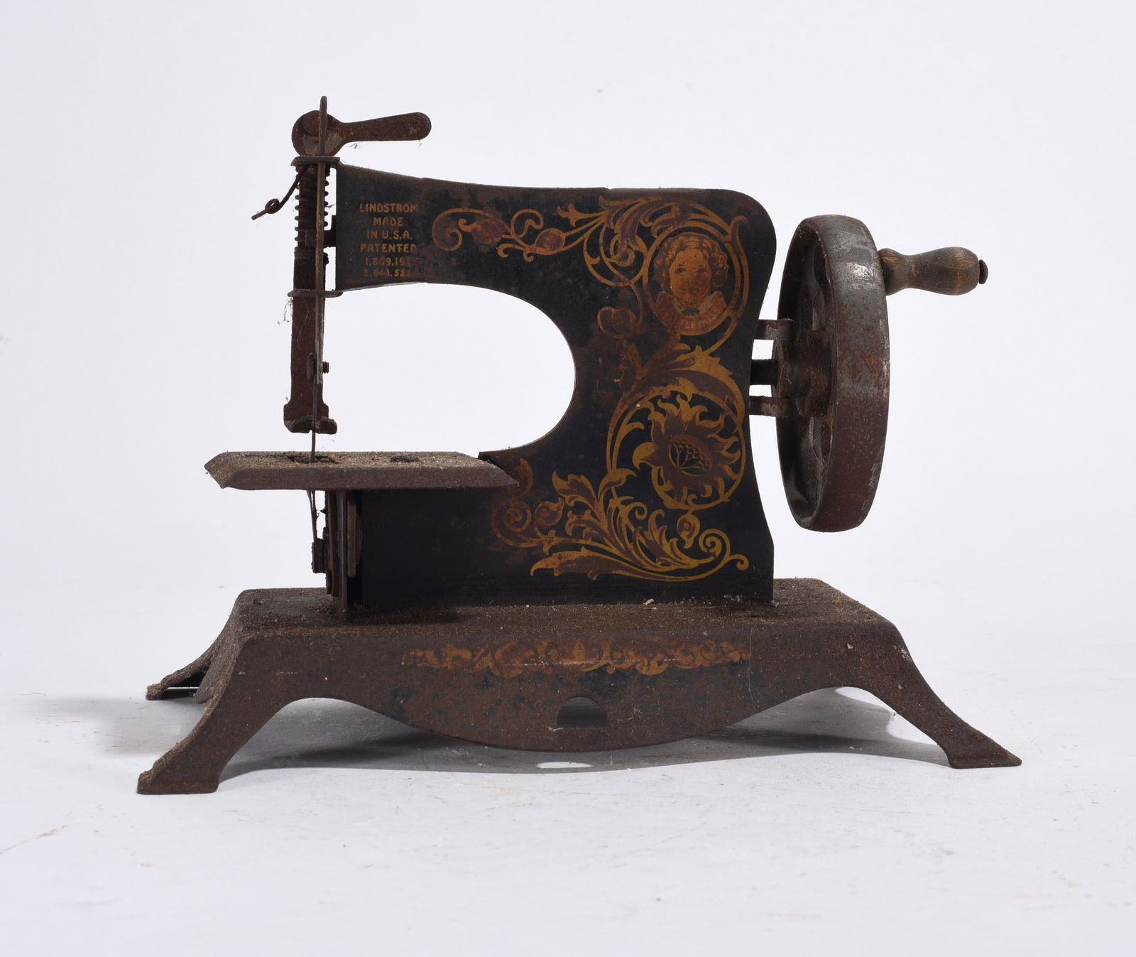 Antique Metal Miniature Sewing Machine (1 of 2)