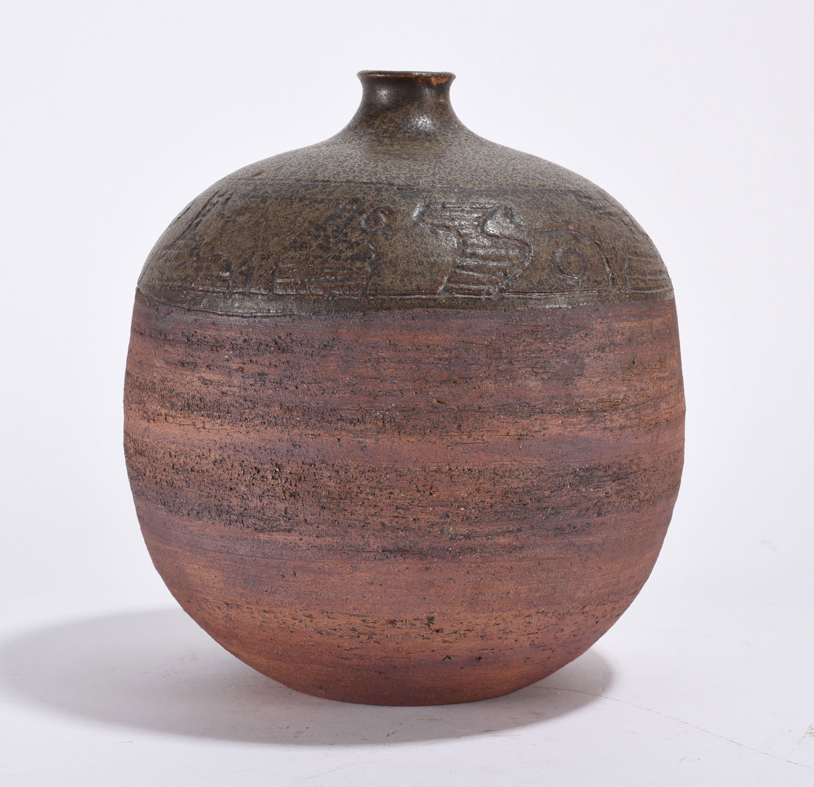 North Carolina Studio Pottery Vase: North Carolina Studio Pottery Vase