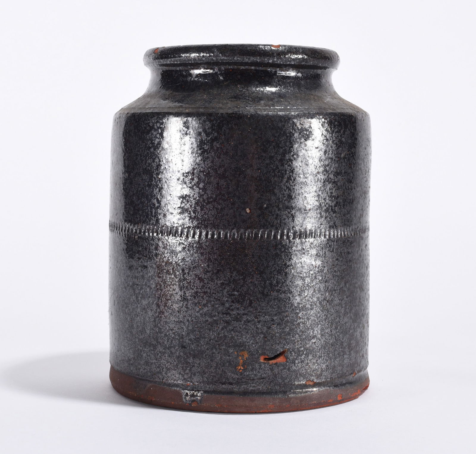 Mid Atlantic Redware Jar ca. 1870: Mid Atlantic Redware Jar ca. 1871