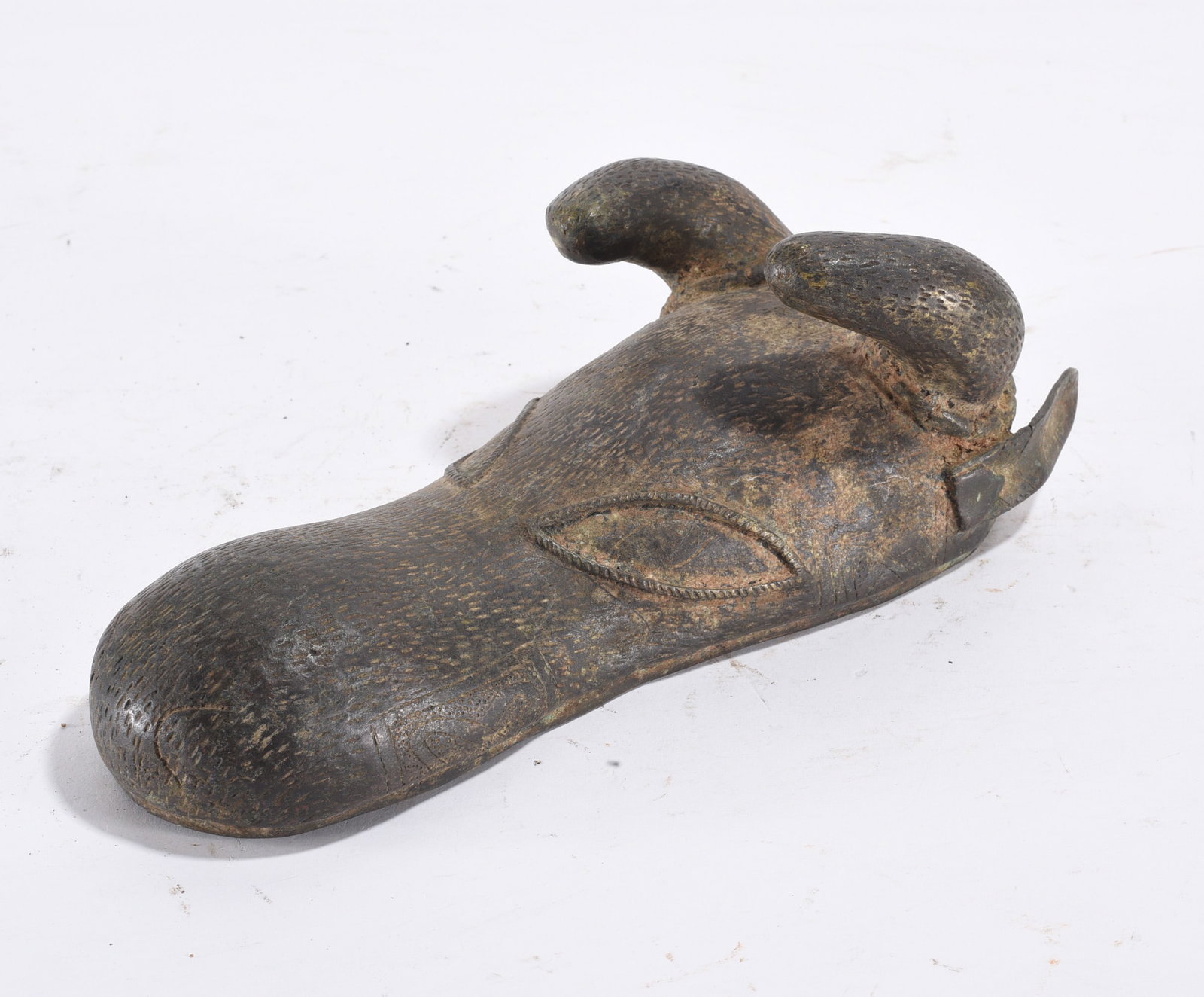 Benin Bronze Moose Head: bronze moose head 18th century 11"