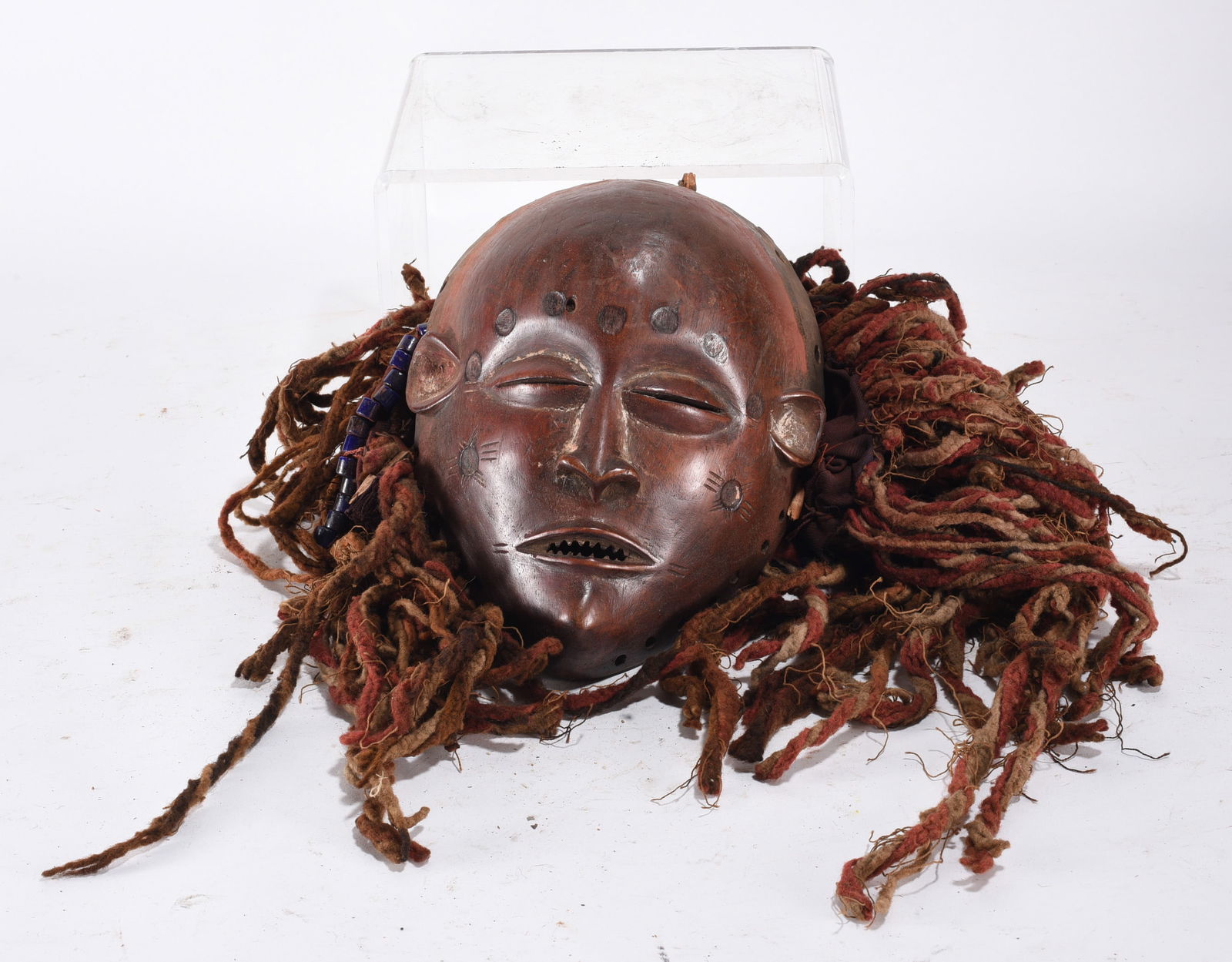 Ancient African Art Wood Carving (1 of 2)