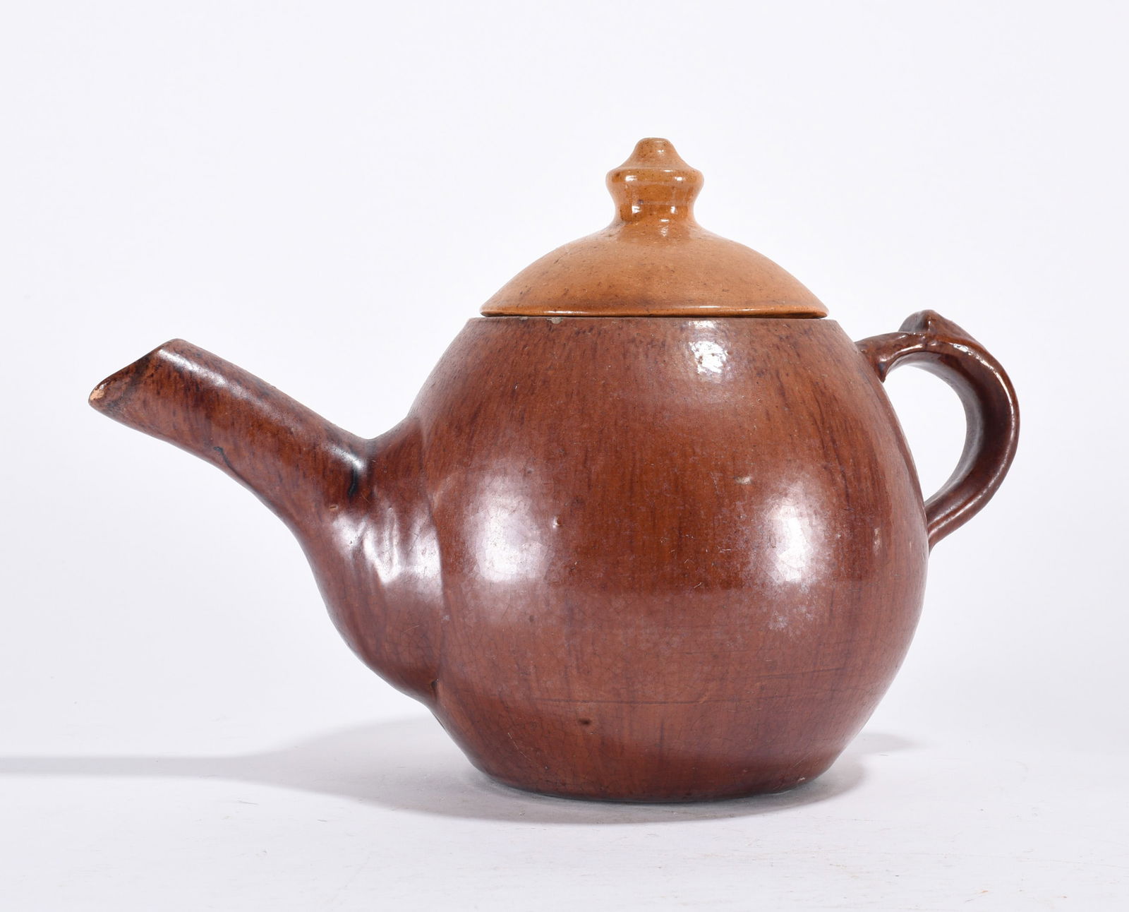 Jugtown Pottery Tea Pot ca. 1930: 6" x 8" lid might not be correct but it is a period jugtown lid.