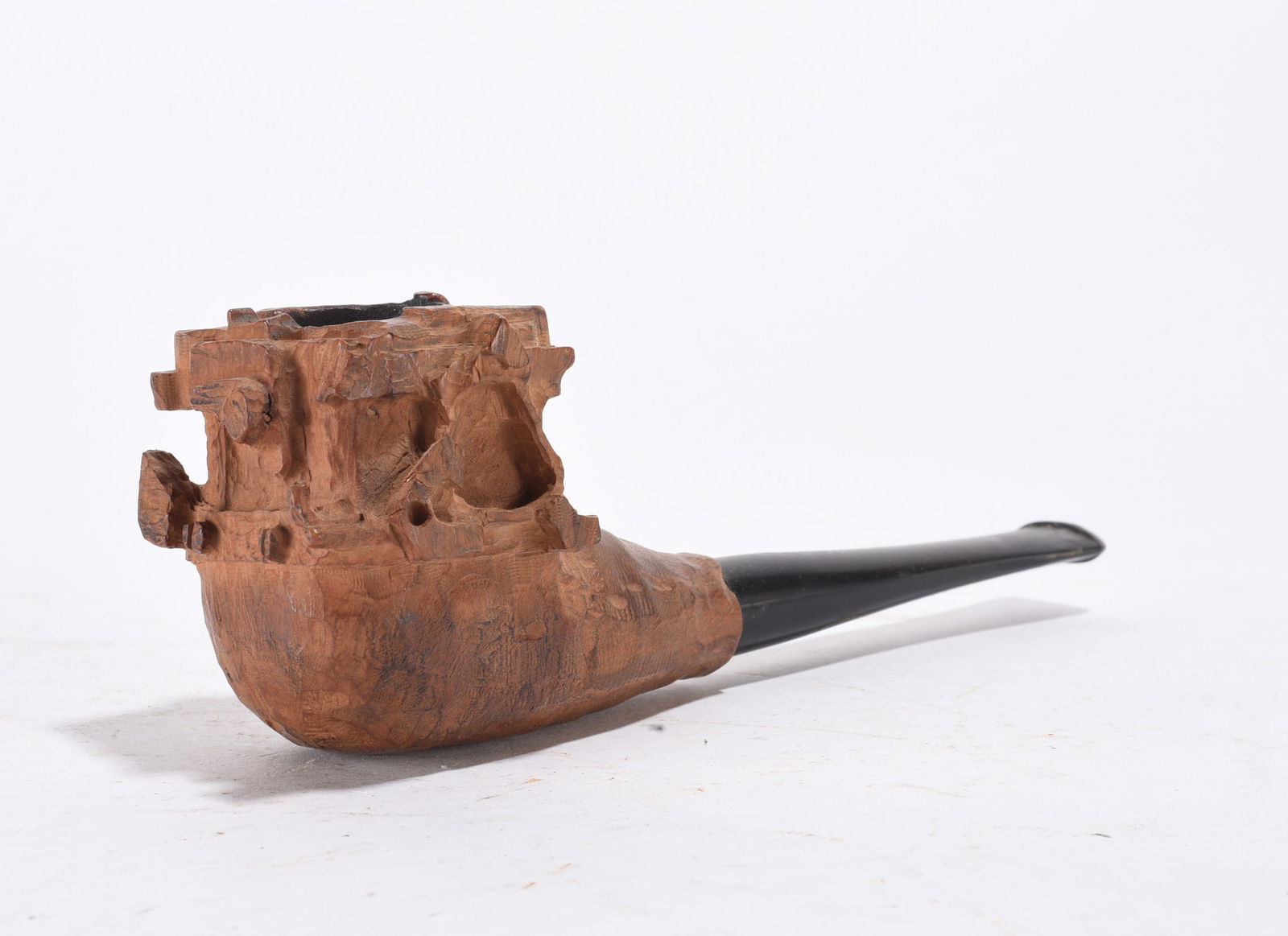 Folk Art Carved Pipe: Folk Art Carved Pipe