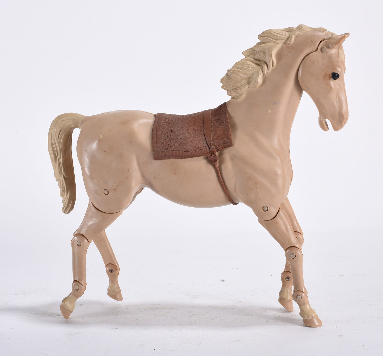 Louis Marx 1960s Johnny West Palomino Comanche Horse: Louis Marx 1960s Johnny West Palomino Comanche Horse