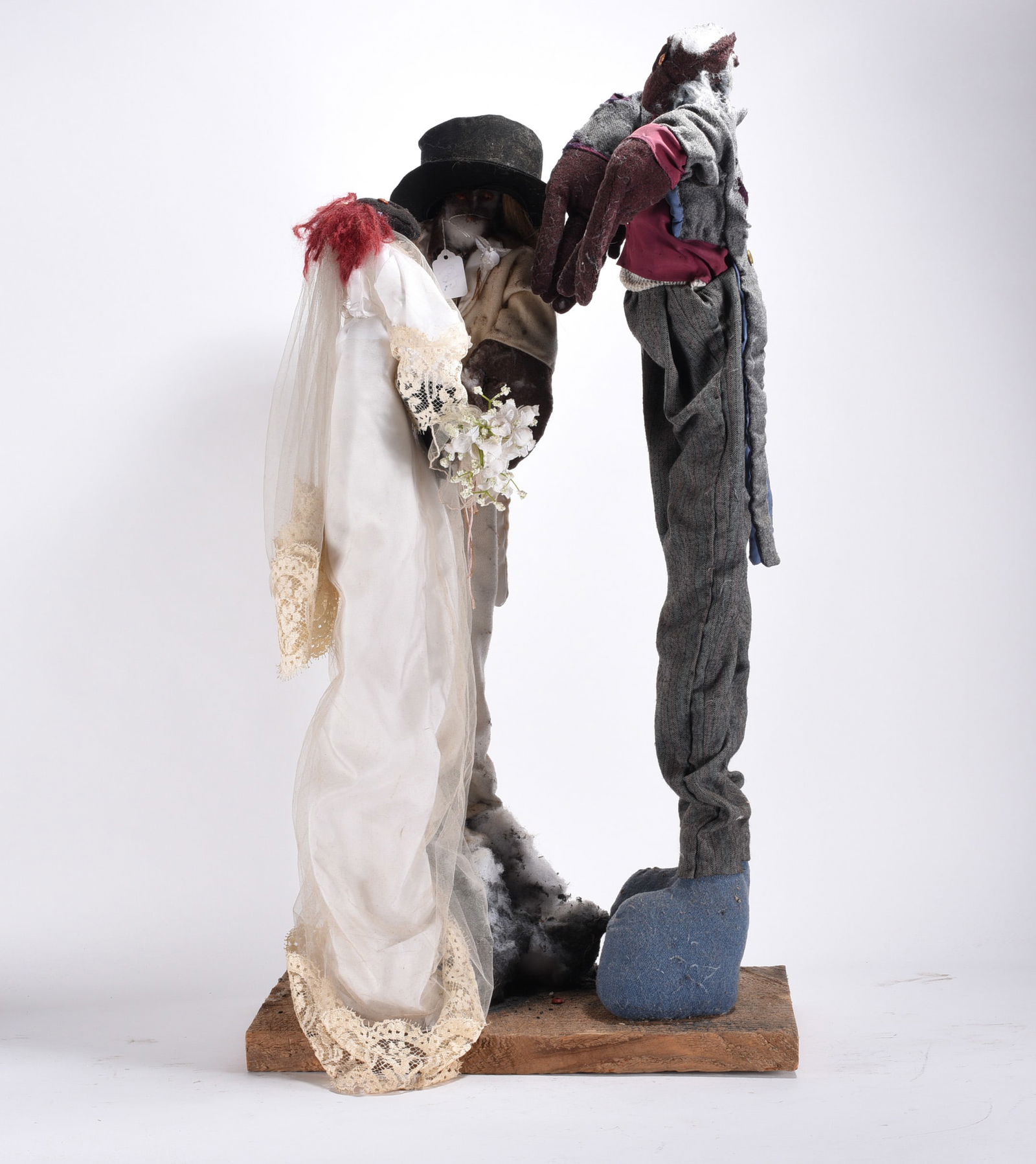 Annie Moon Folk art Sculpture (1 of 3)