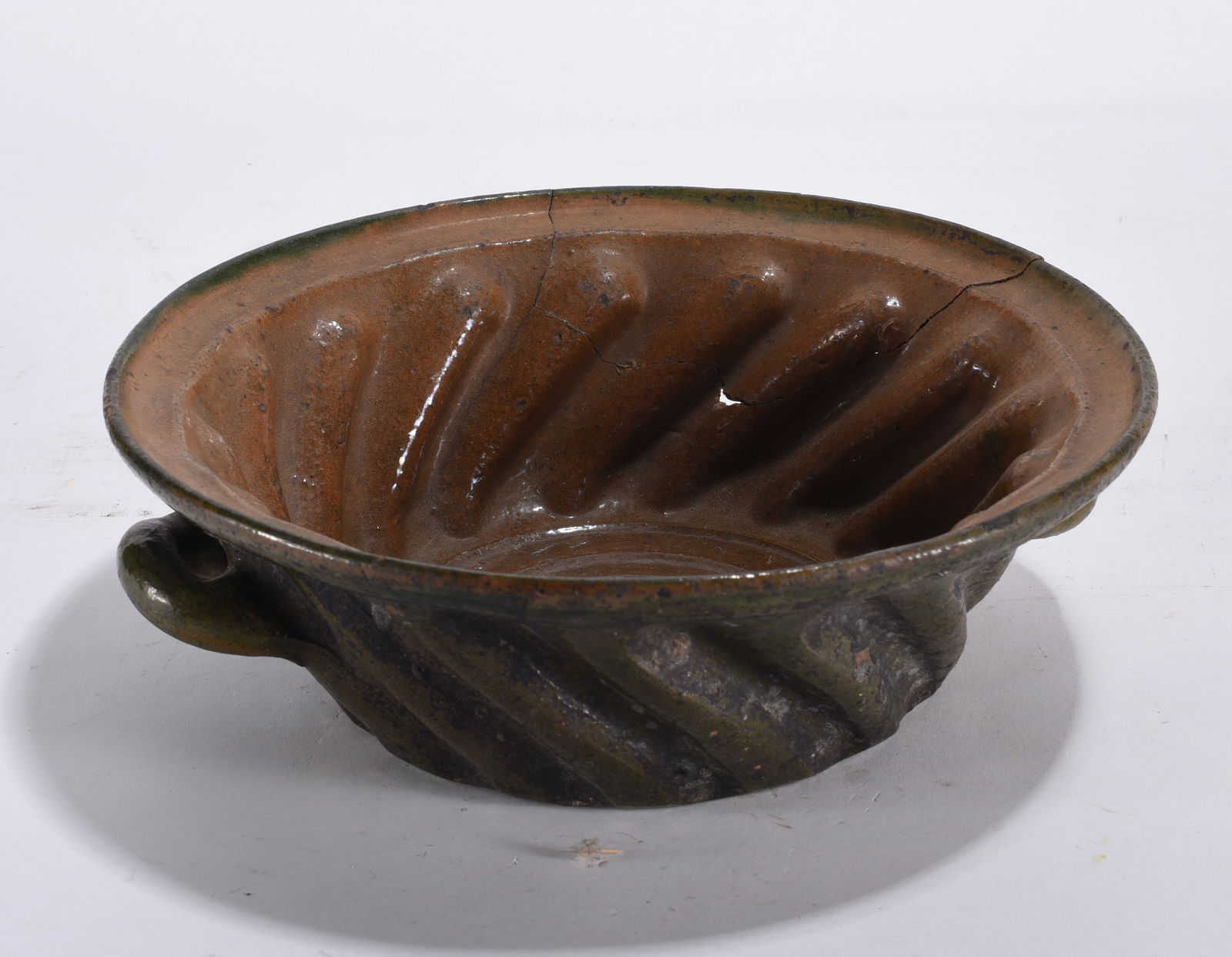 Antique Pottery Badder Bowl (1 of 2)