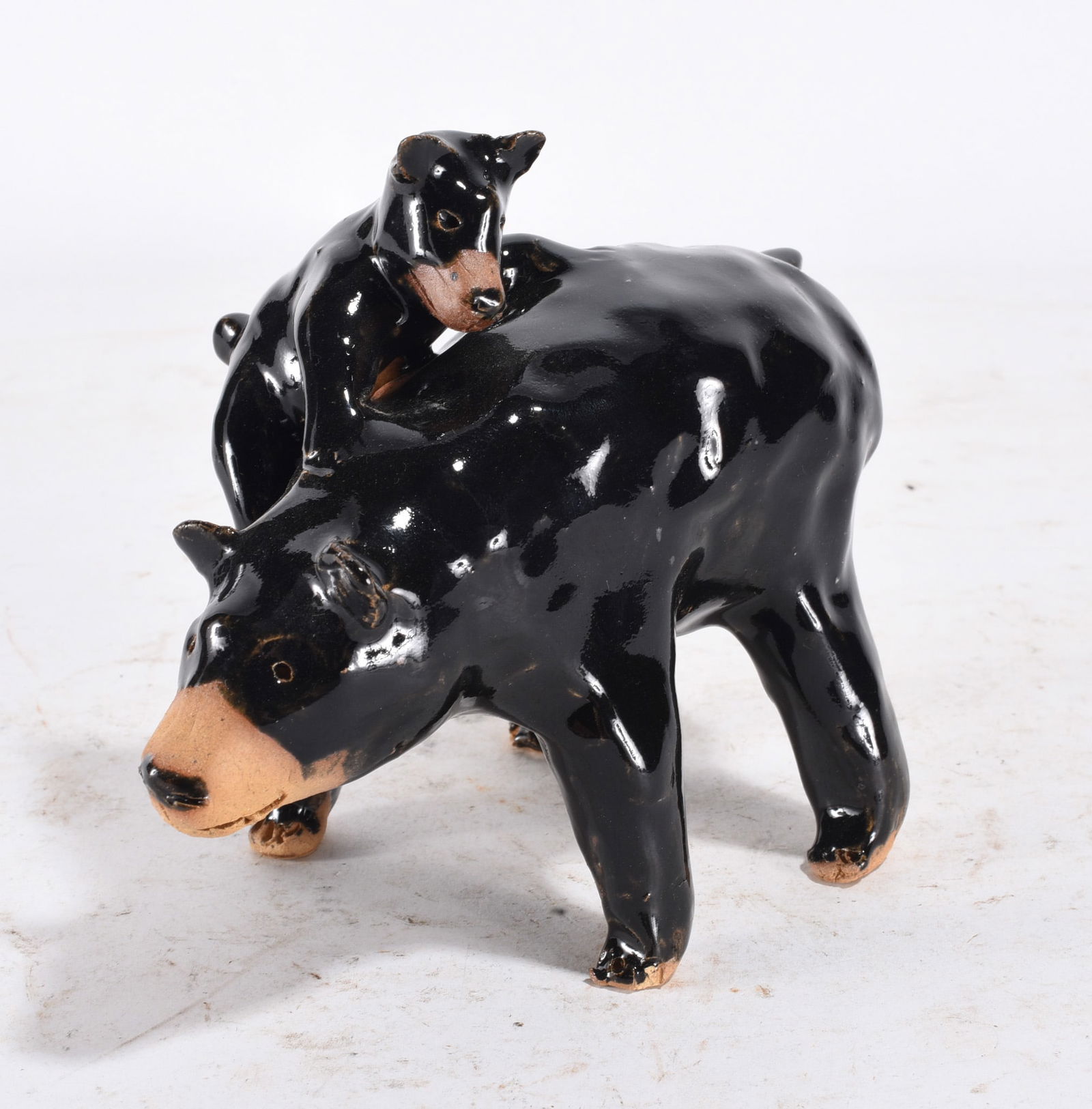 Lynn Bailey Miniature Potery Bear (1 of 3)