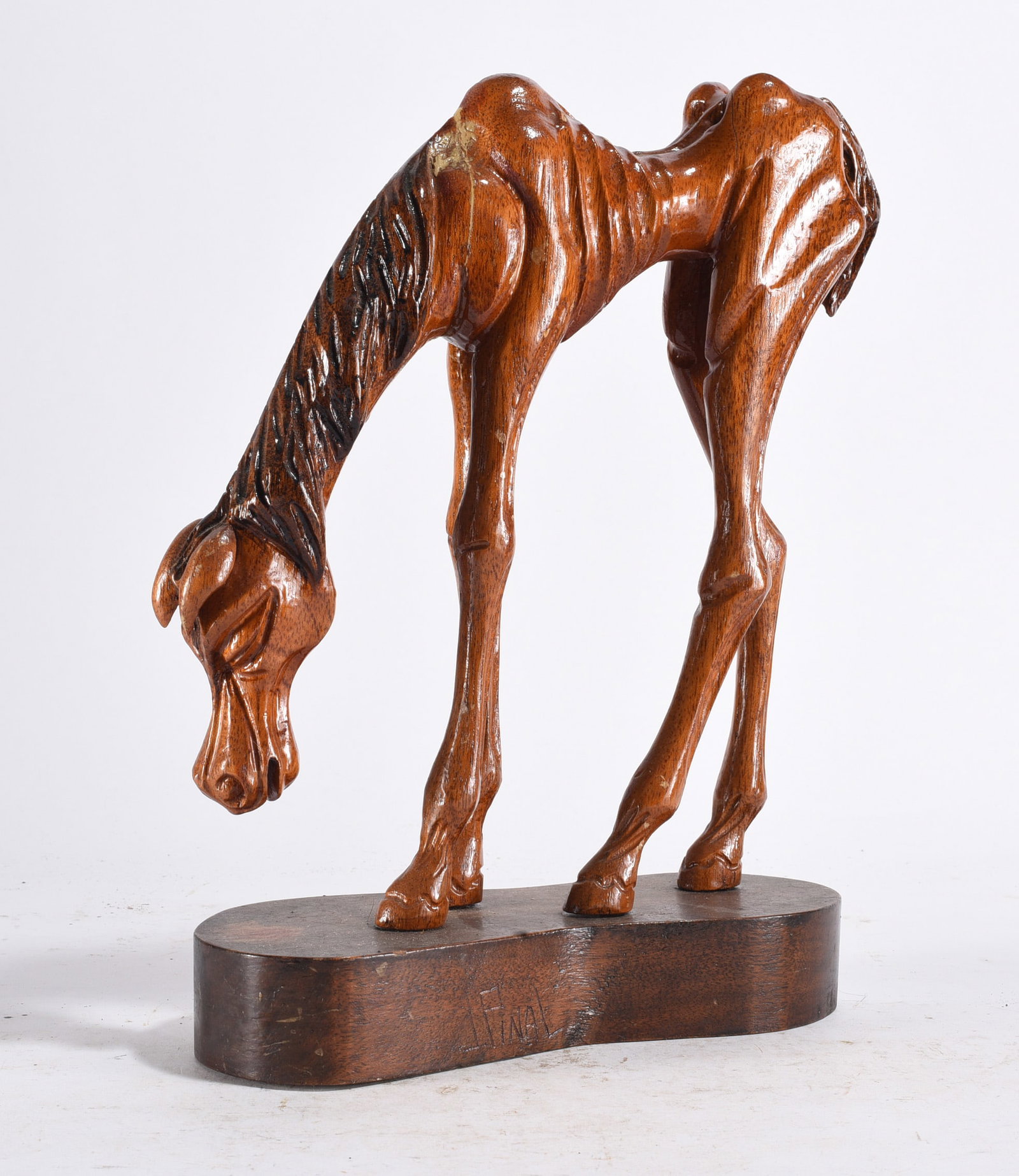 Dr. Richard Seed Folk Wood Carving: Dr. Richard Seed Folk Wood Carving please see photos for condition. All items are in estate condition We do offer in house shipping for items under 36" boxes 10"x10"x10" we can ship for around $21. bo