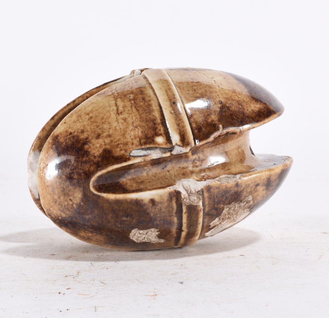 Pottery Insulator: Pottery Insulator