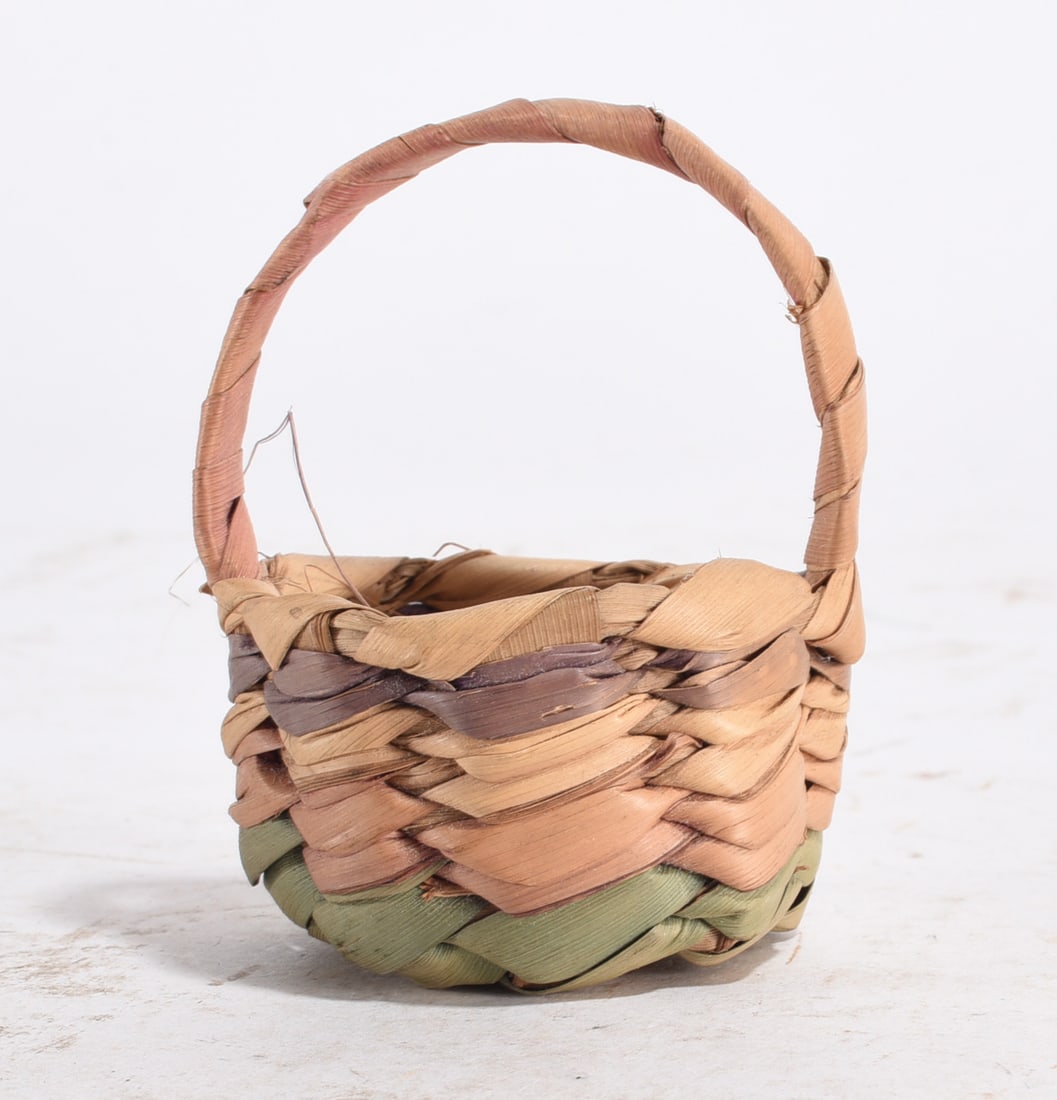 Miniature Basket: Miniature Basket