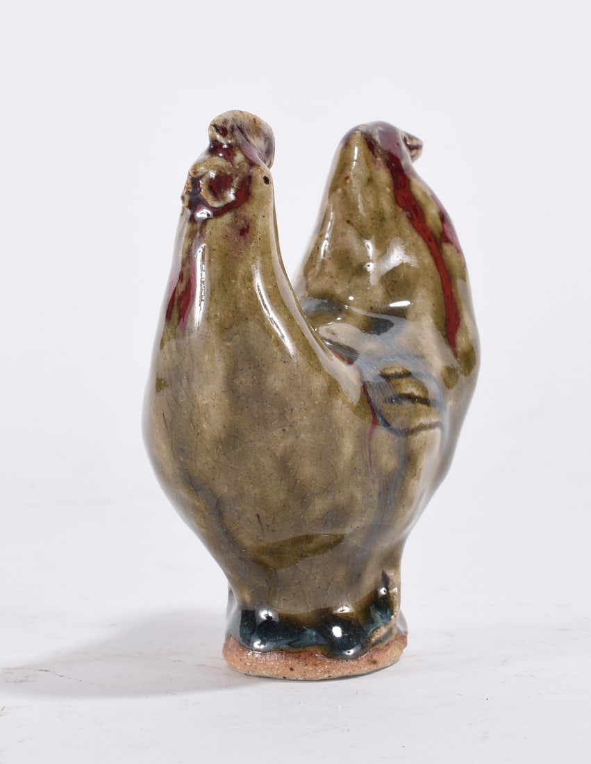 Jugtown Pottery Chicken (glued) (1 of 3)