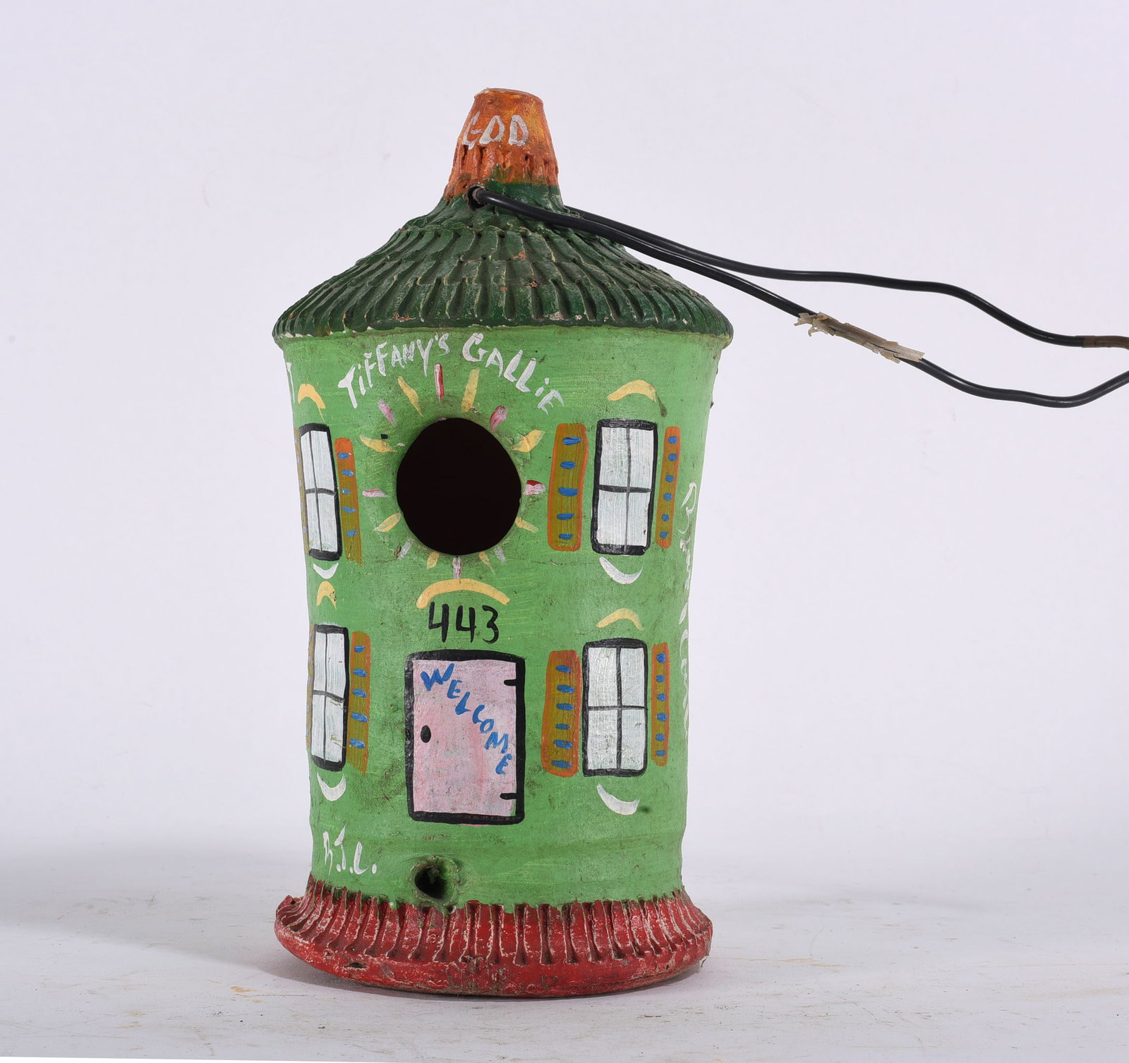 Benny Carter Painted Pottery Bird House: 11" - paint on bird house by the Hewells. Signed BTC. please see photos for condition. All items are in estate condition We do offer in house shipping for items under 36" boxes 10"x10"x10" we can ship