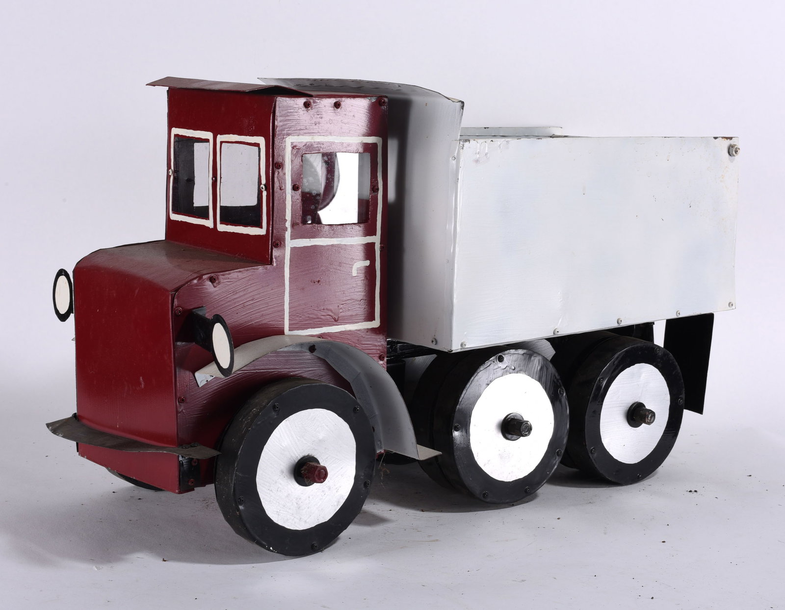 Tom Baldwin Folk Art Tin Truck (1 of 3)