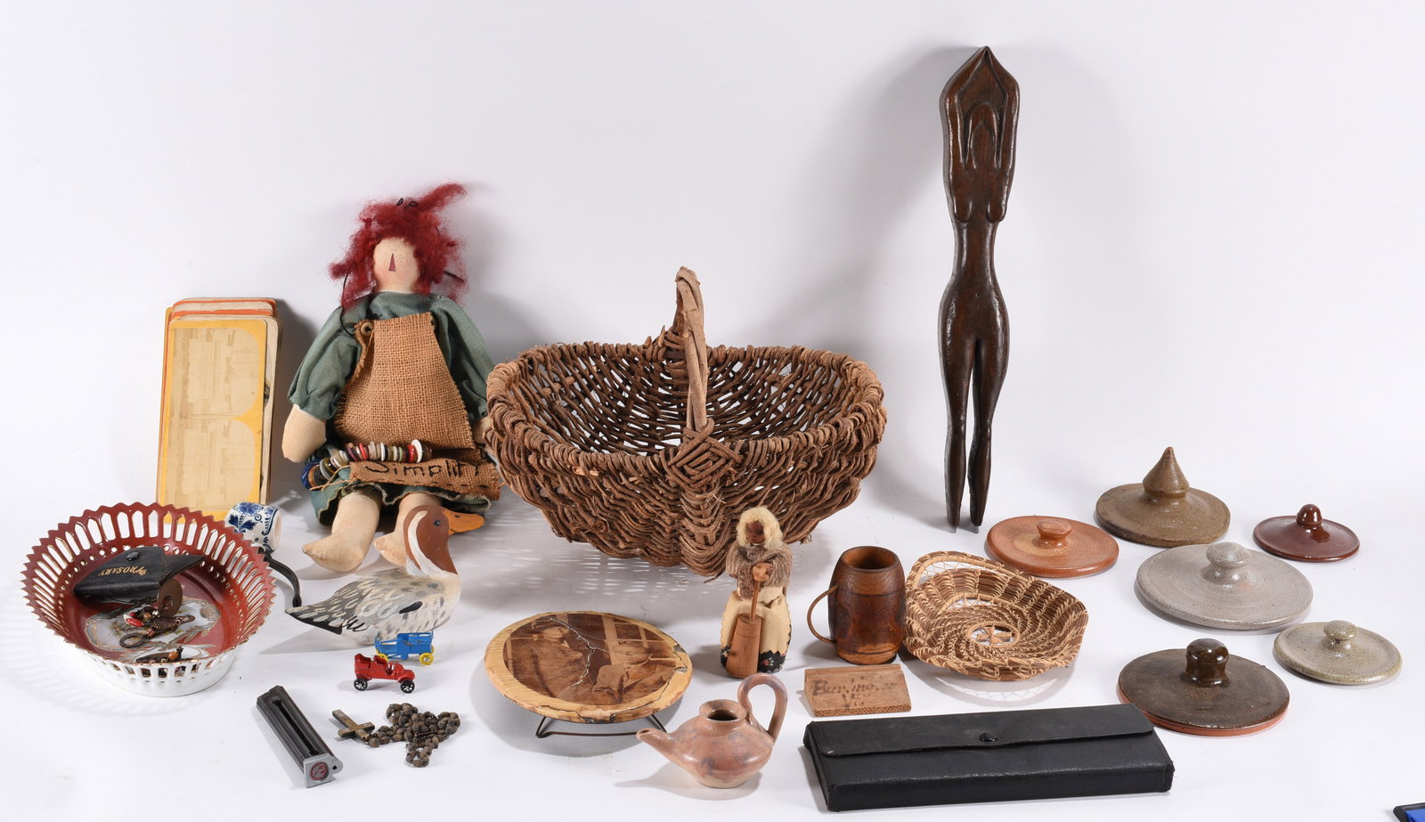 Mixed Decorative & Folk Art Group Lot (1 of 1)
