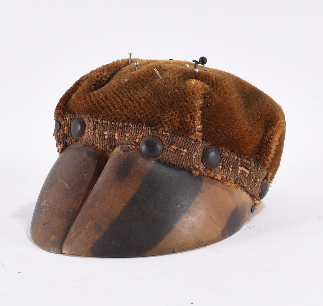 Pincushion Animal Hoof: 4"x4" -- Pin cushion made from Animal hoof. please see photos for condition. All items are in estate condition We do offer in house shipping for items under 36" boxes 10"x10"x10" we can ship for aroun
