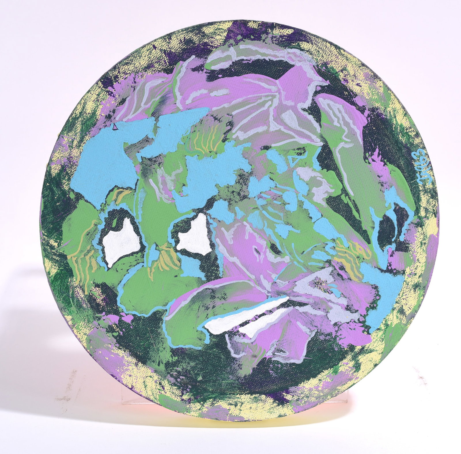 Jakym Clark aka Isa Outsider Art Painting: 10" diameter paint on canvas. African American artist living in the Triangle area of North Carolina. Jakym visits the gallery once a quarter and drops paintings off for us to auction for him. please s