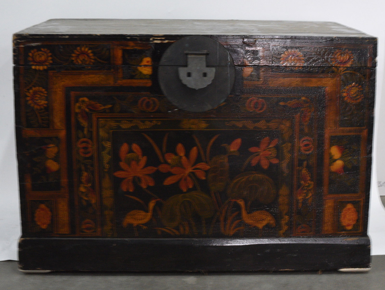 Japanese Painted Chest (1 of 3)