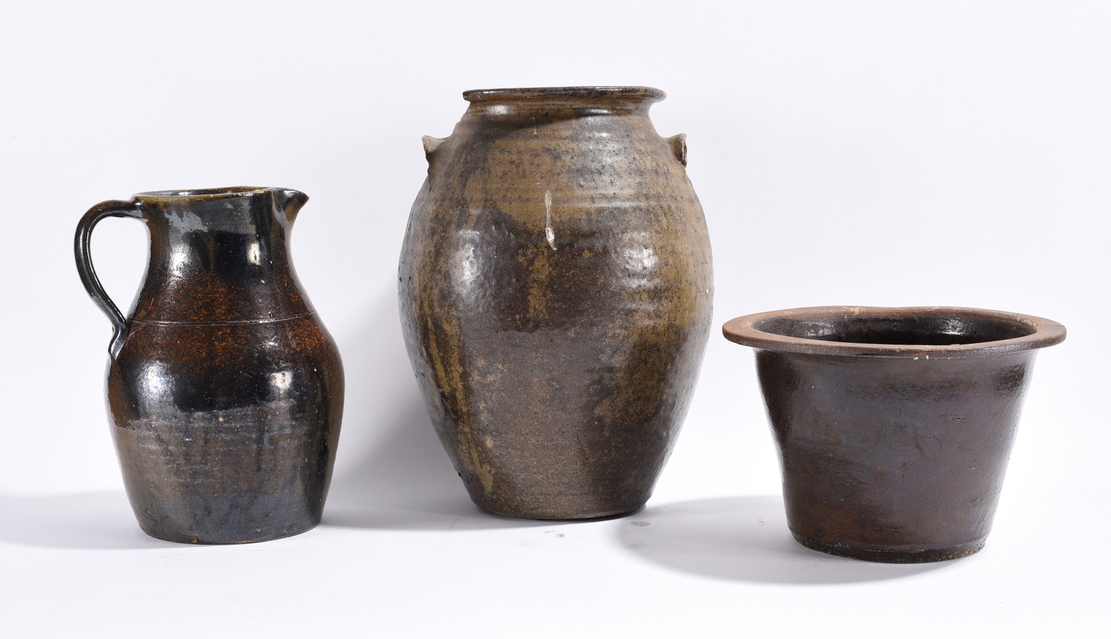 Southern Pottery Group w/ damage (1 of 3)