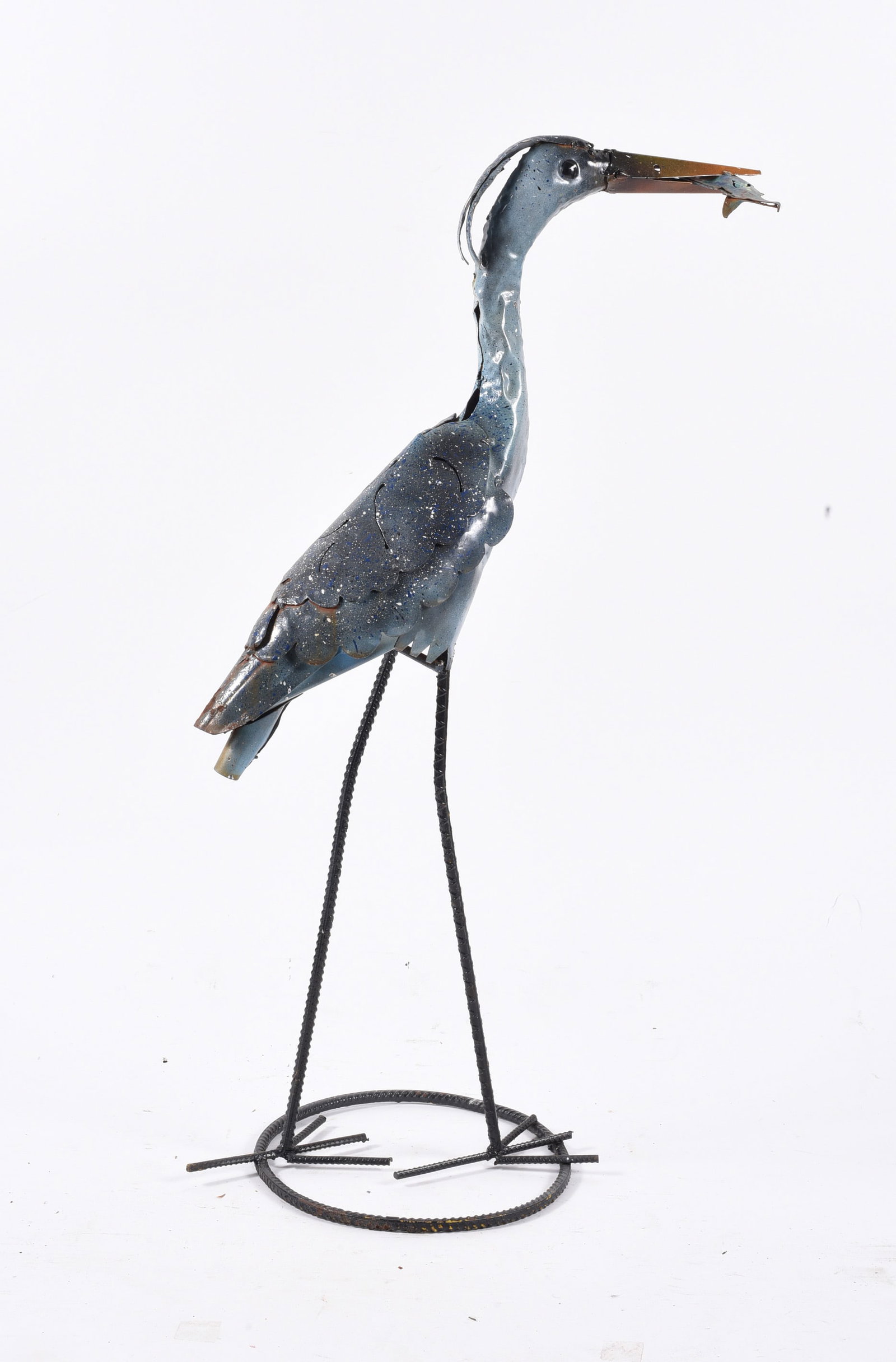 Metal Garden Sculpture of a Bird: 32" We do offer in house shipping for items under 36" boxes 10"x10"x10" we can ship for around $21. boxes 18x18x18 we can ship for around $56 - $65. to get in house shipping pay for your item and choo