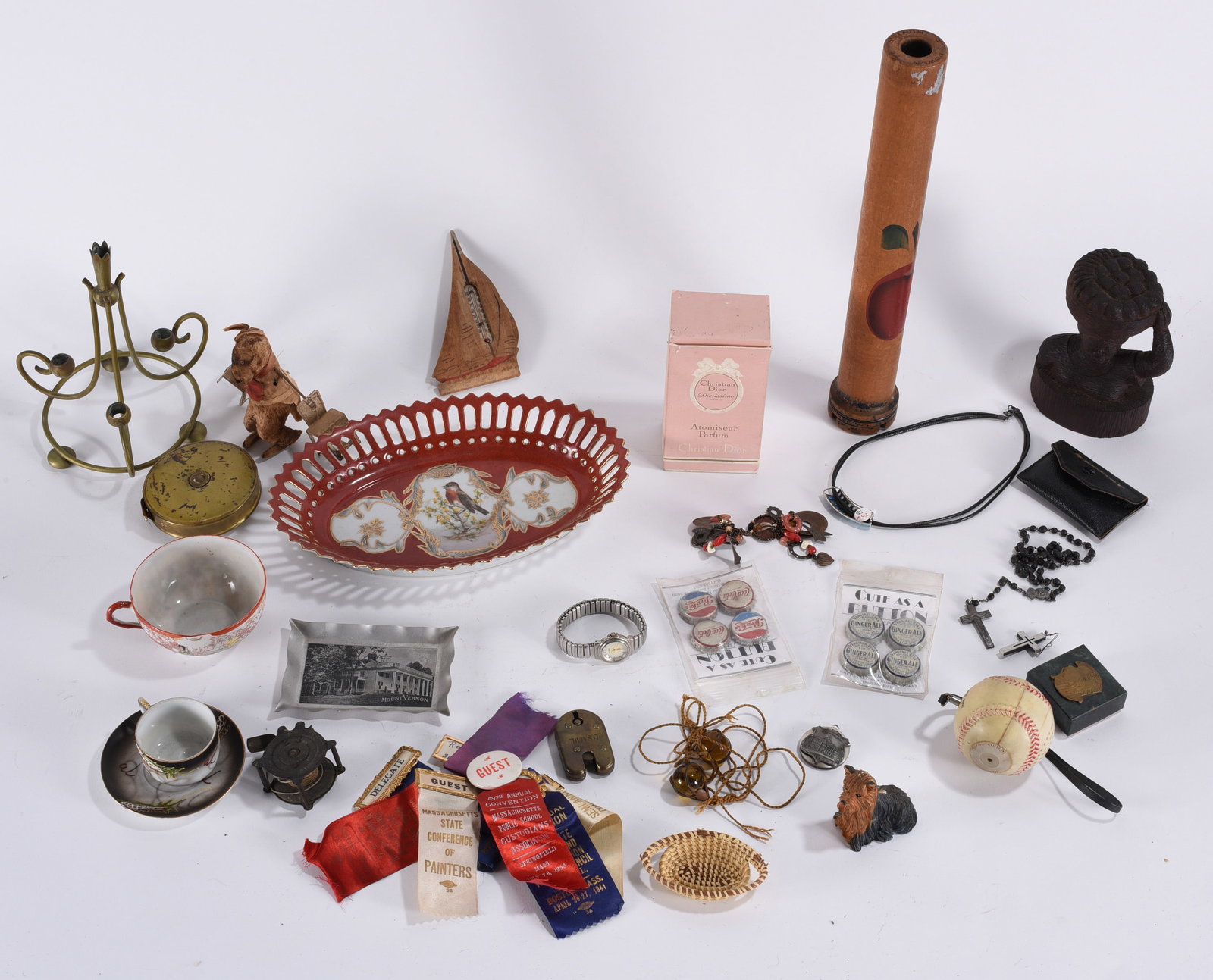 Collection of Vintage Items: Average 4" We do offer in house shipping for items under 36" boxes 10"x10"x10" we can ship for around $21. boxes 18x18x18 we can ship for around $56 - $65. to get in house shipping pay for your item