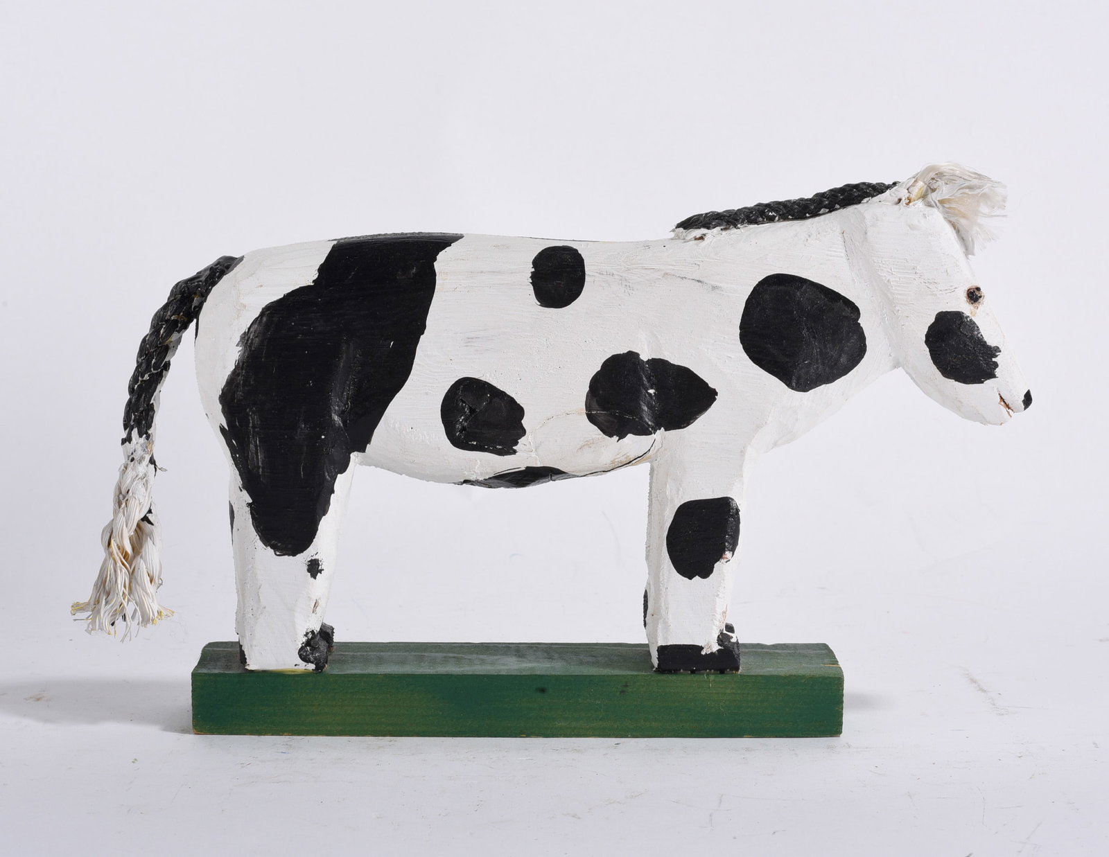 Braxton Ponder Carved Horse (1 of 3)