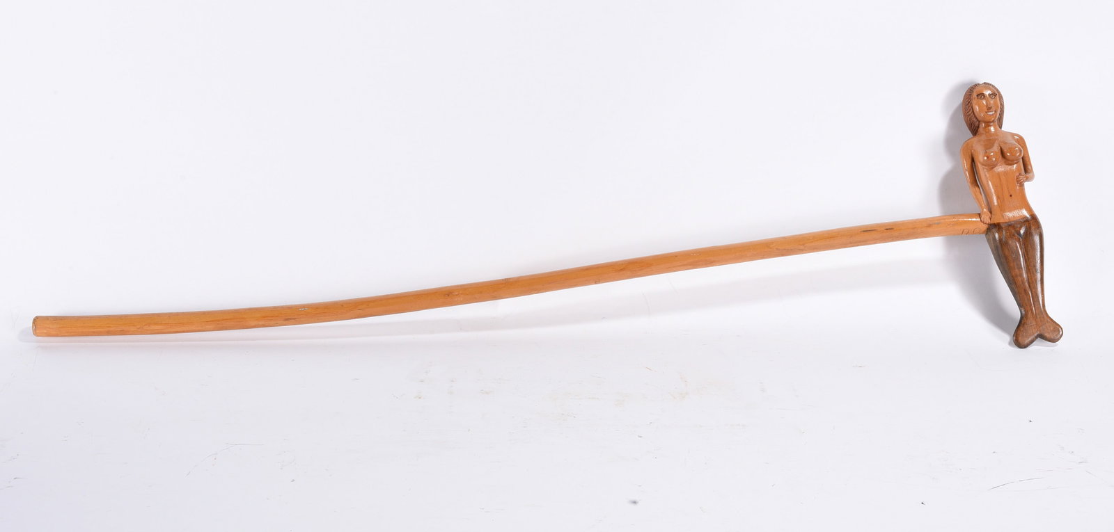 Ralph Buckwalter Folk Art Cane: 35" -- carved wood, signed RB. please see photos for condition. All items are in estate condition We do offer in house shipping for items under 36" boxes 10"x10"x10" we can ship for around $21. boxes 