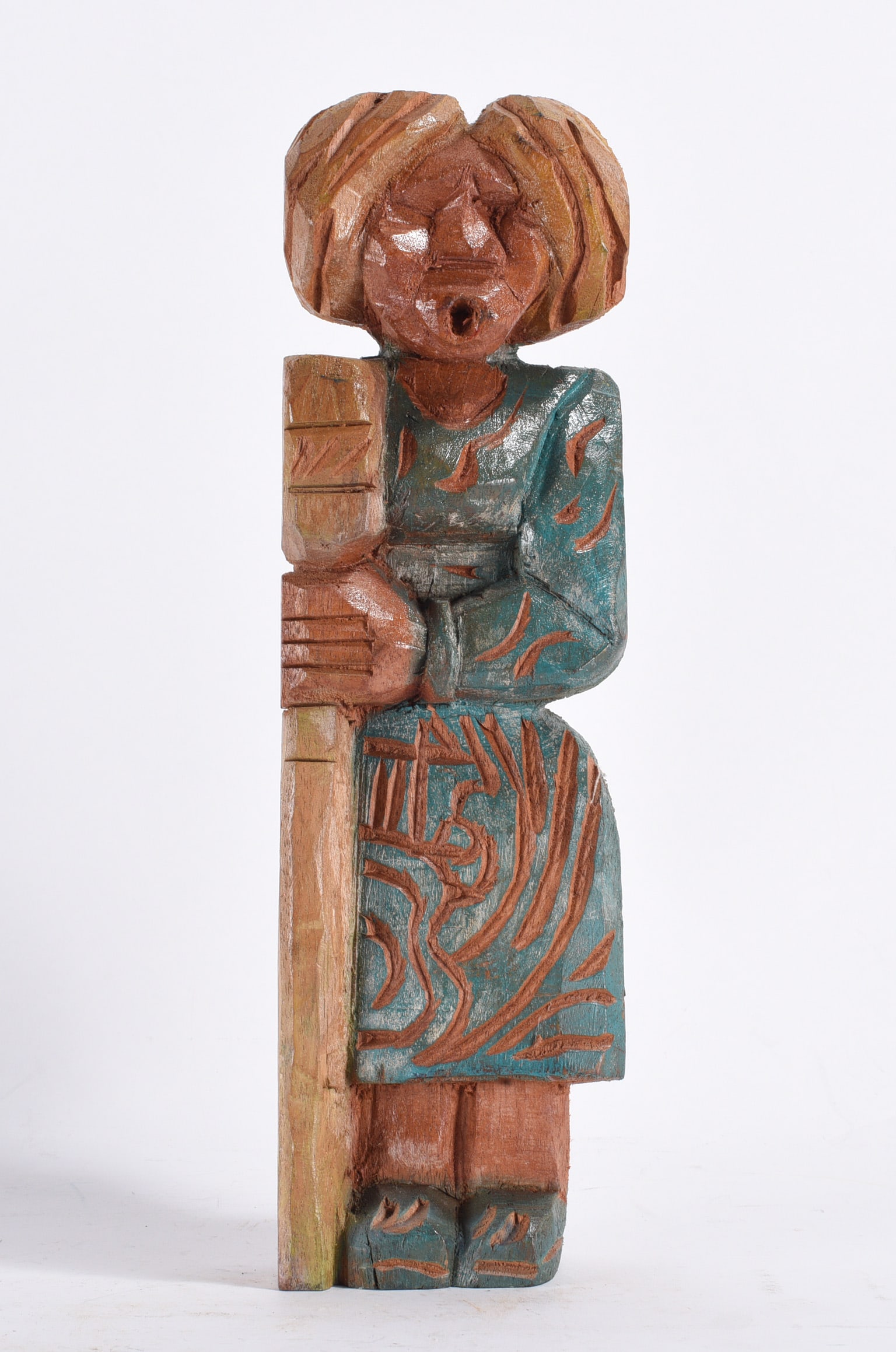 Jessie Lavon Carving: 12" -- carved wood and stain. Signed on bottom. please see photos for condition. All items are in estate condition We do offer in house shipping for items under 36" boxes 10"x10"x10" we can ship for a