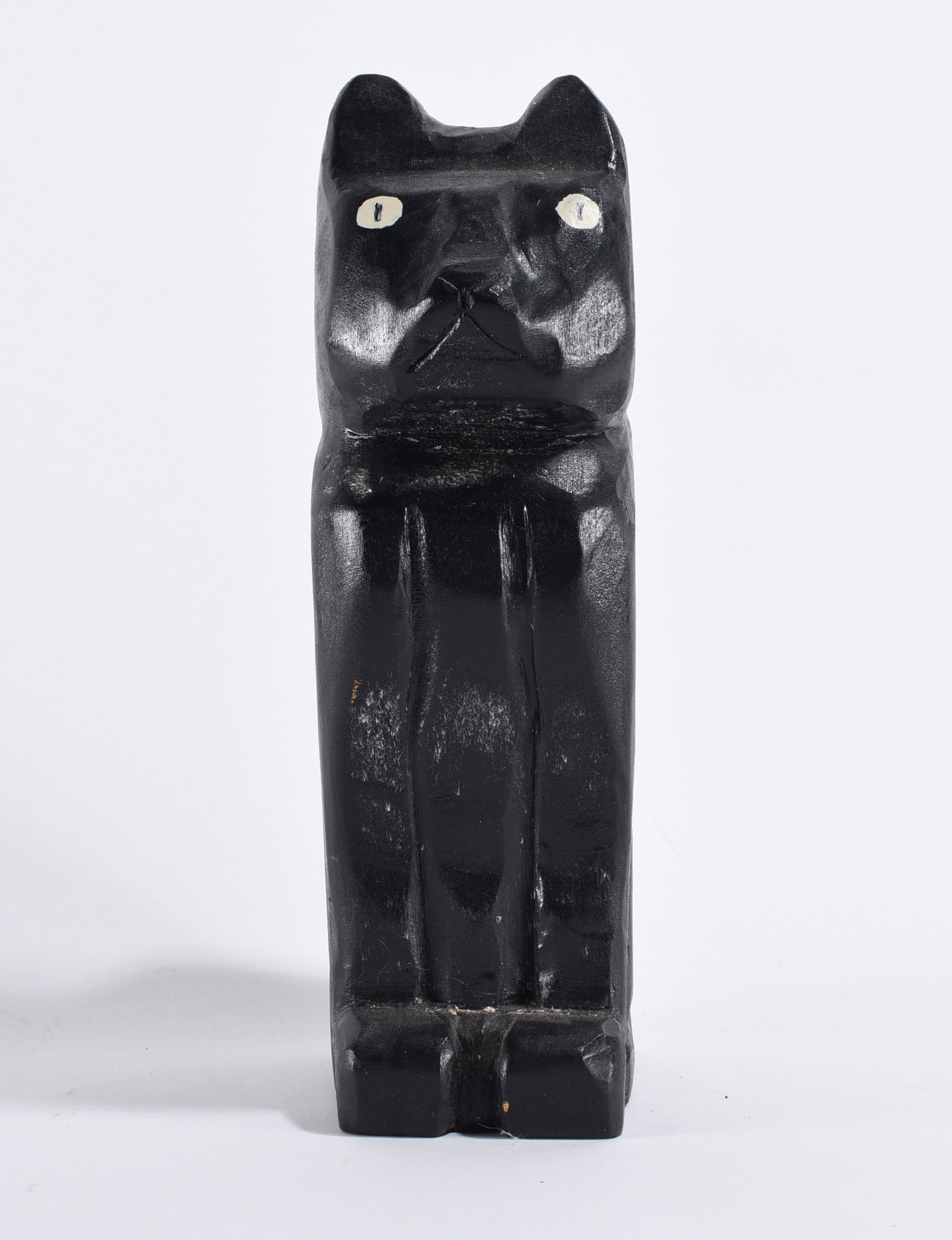 Carved Wood Cat signed DSE: 13" x6" - carved wood and paint, signed on bottom. please see photos for condition. All items are in estate condition We do offer in house shipping for items under 36" boxes 10"x10"x10" we can ship fo